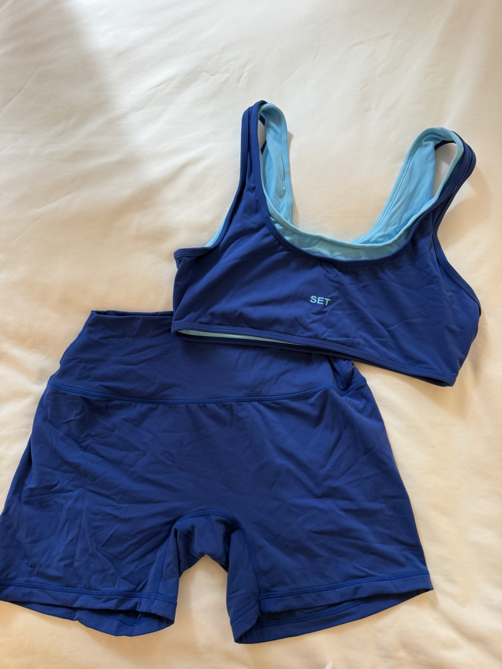 Set Active Airluxe set